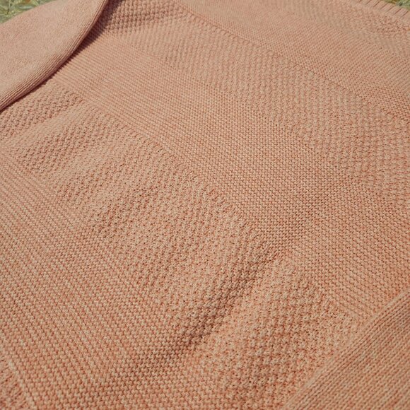 Soft pink talbots sweater - Picture 4 of 6